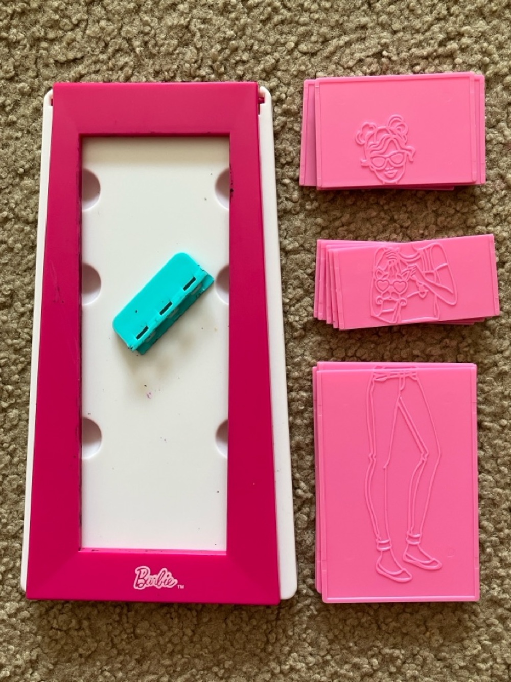 Barbie Fashion Plate Kit
